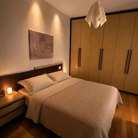 Apartment Door31 *